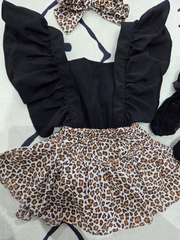 Kız Bebek Leopar Desenli Fırfırlı Takım - Görsel 3