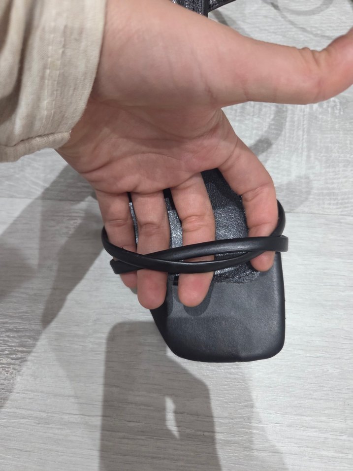 Siyah Minimalist Topuklu Kadın Ayakkabı - Görsel 4