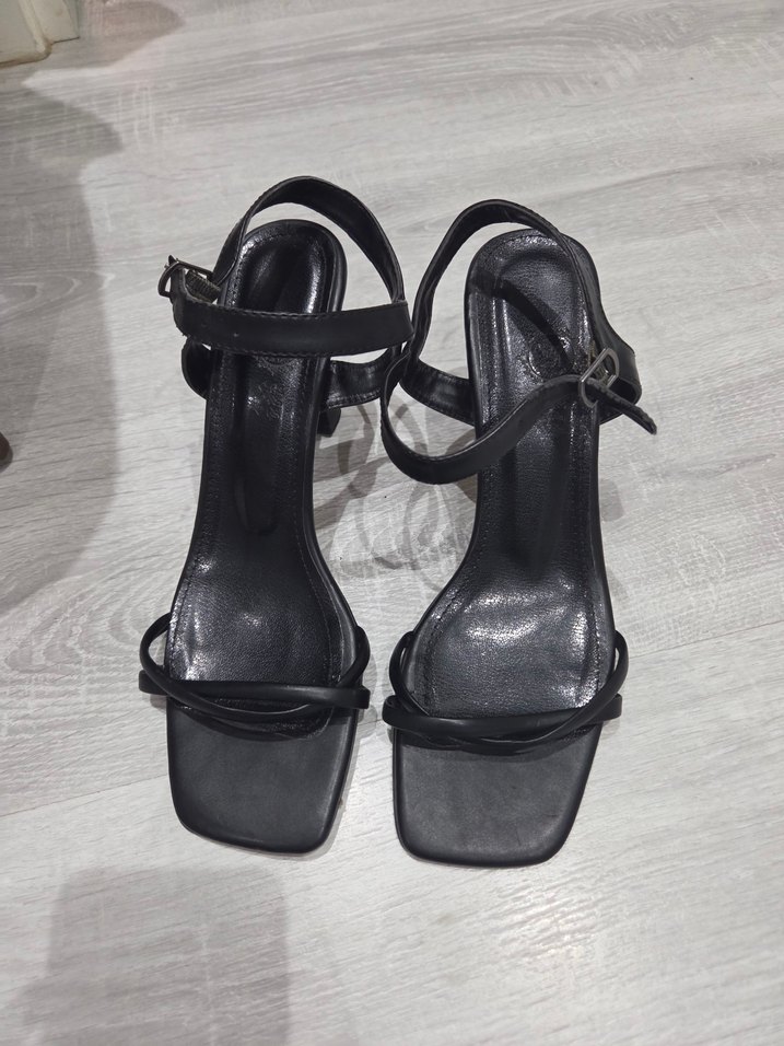 Siyah Minimalist Topuklu Kadın Ayakkabı - Görsel 5