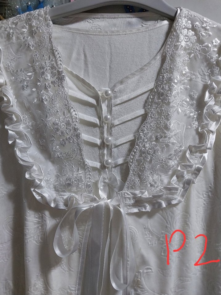 Beyaz V Yaka Midi Sabahlık ve gecelik - Görsel 2