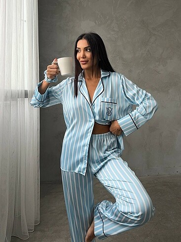 Victoria Secret Saten Pijama Takımı L beden