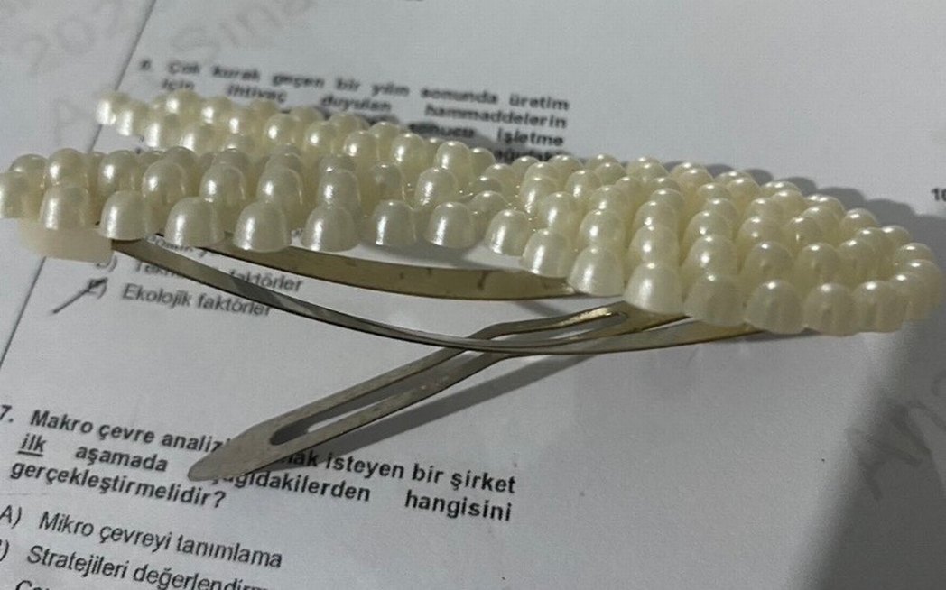 Beyaz Boncuklu Kadın Saç Aksesuarı - Görsel 3