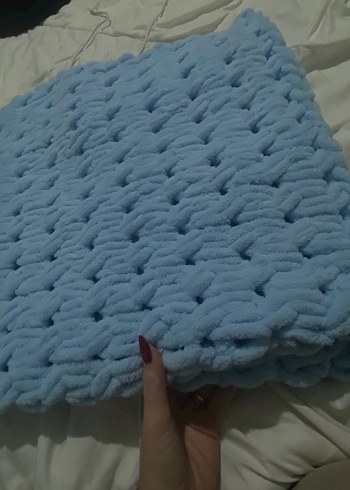 Pastel Mavi Örgü Bebek Battaniyesi - Görsel 4