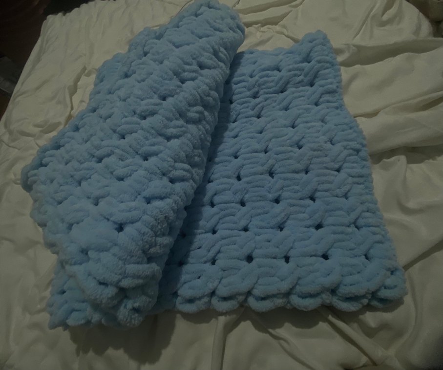 Pastel Mavi Örgü Bebek Battaniyesi - Görsel 5