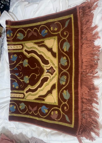 Koyu Kahverengi Nakışlı Geleneksel seccade - Görsel 2