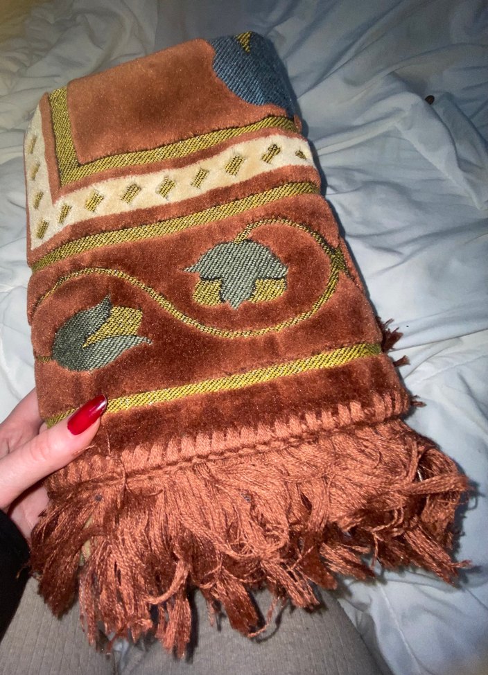 Koyu Kahverengi Nakışlı Geleneksel seccade - Görsel 4