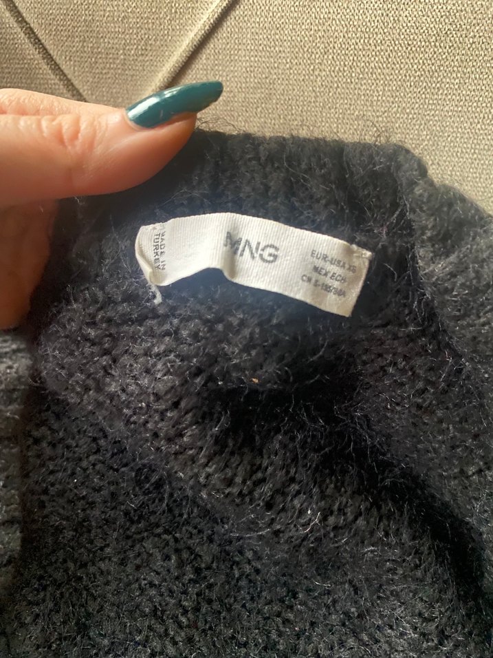 Mango düğme detaylı kazak - Görsel 2