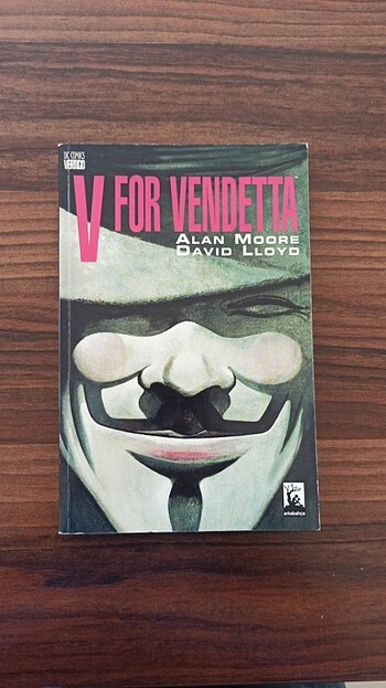V for Vendetta Türkçe çizgi roman