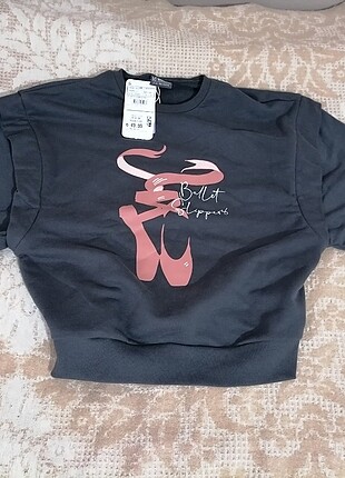 Yeni etiketli sweat