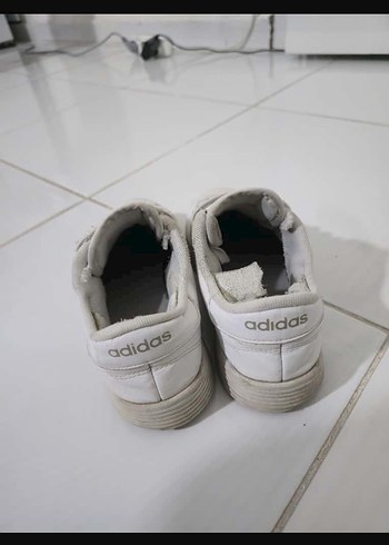 Kadın Beyaz Adidas Spor Ayakkabı - Görsel 3