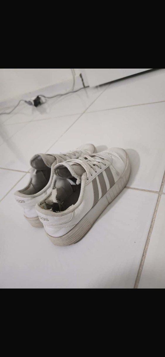 Kadın Beyaz Adidas Spor Ayakkabı - Görsel 2