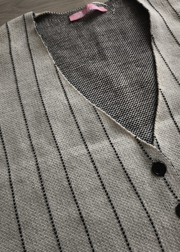 Triko çizgili yelek - Görsel 2