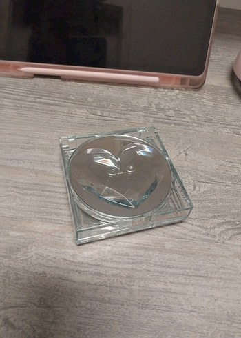 clio cushion