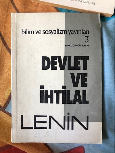 Lenin, Devlet ve İhtilal