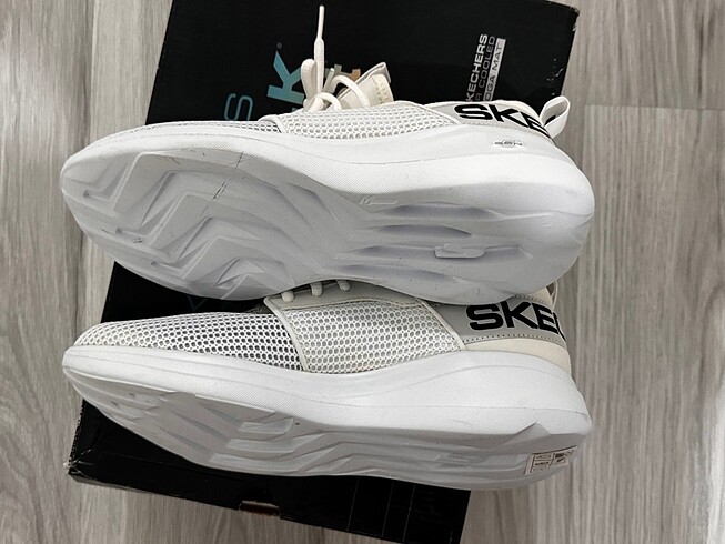 Ürün 100/100 orjinal skechers unisex modeldir - Görsel 5