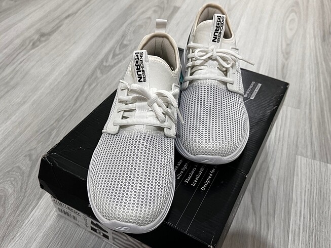 Ürün 100/100 orjinal skechers unisex modeldir - Görsel 9