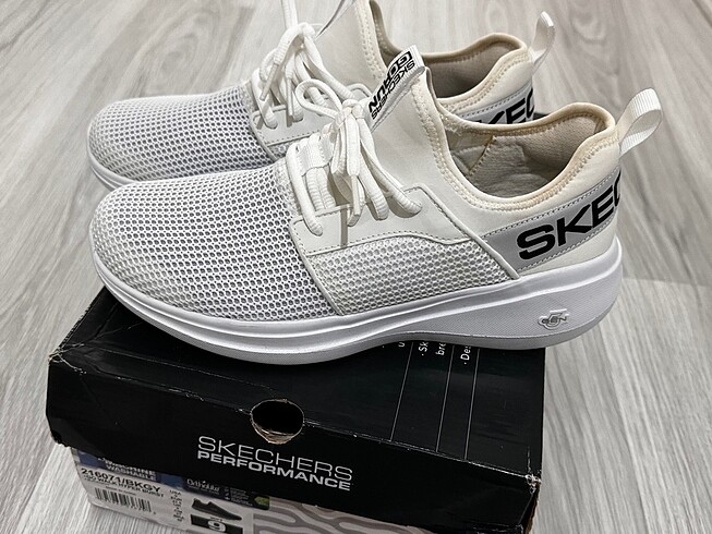 Ürün 100/100 orjinal skechers unisex modeldir - Görsel 11