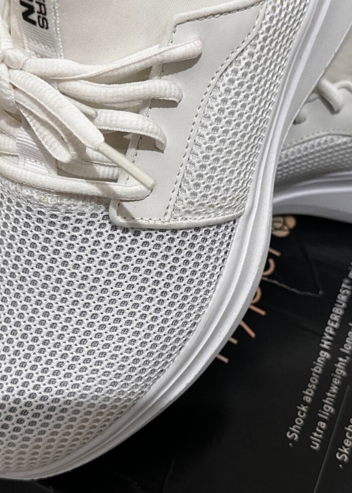 Ürün 100/100 orjinal skechers unisex modeldir - Görsel 4