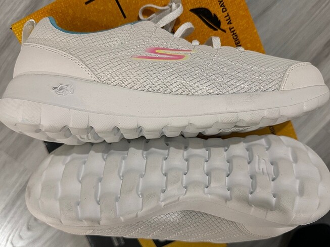 Ürün 100/100 orjinal sıfır skechers markadır - Görsel 7