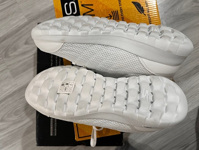 Ürün 100/100 orjinal sıfır skechers markadır - Görsel 5