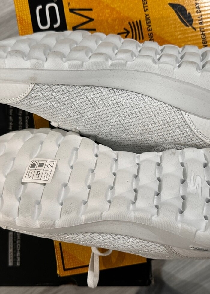 Ürün 100/100 orjinal sıfır skechers markadır - Görsel 5