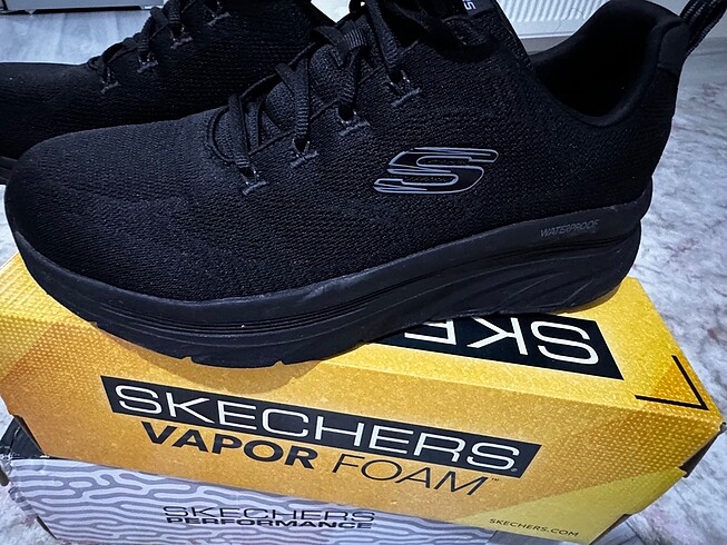 Ürün orjinal skechers. Watrproof  2/3 kez giyildi - Görsel 5