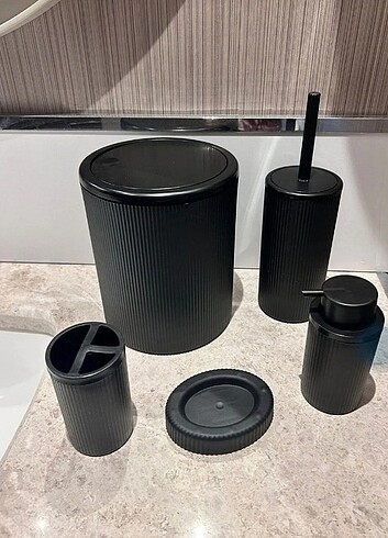 Beden 5li Banyo seti, 5li banyo takımı, çöp kovası, kovalı banyo takım