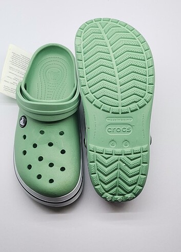 39 Beden yeşil Renk Crocs terlik 