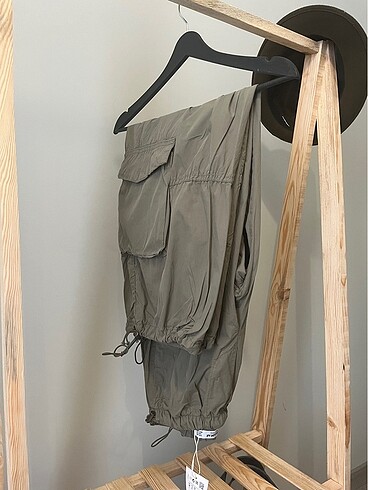 Pull bear etiketli orjinal kargo pantolon