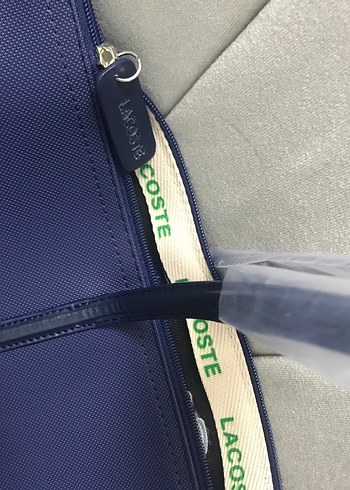 Beden Lacoste Kadın Fermuarlı Çanta