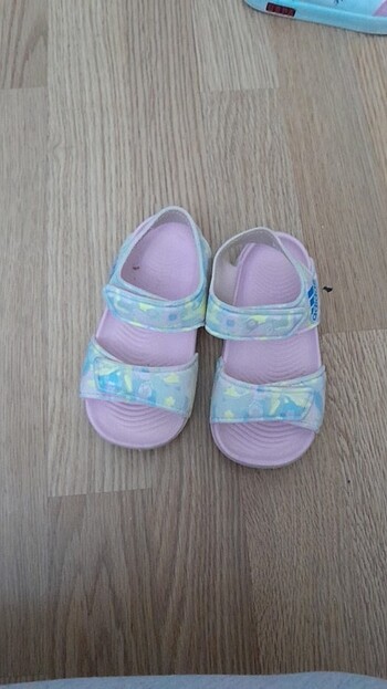 Adidas kız çocuk sandalet spor ayakkabı 