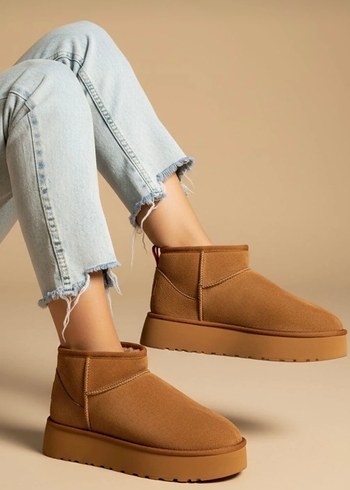 Ugg 39