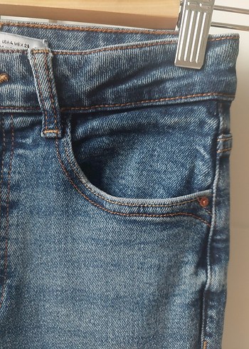 34 Beden mavi Renk Zara jean
