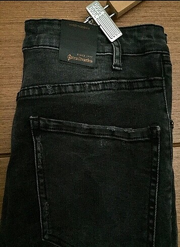 36 Beden Stradivarius jean