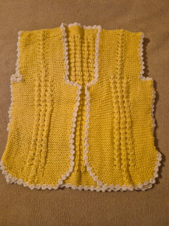 Kız Çocuk Sarı Örgü Yelek - Görsel 3