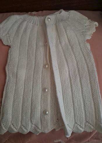 Kız Çocuk Beyaz Örgü Kolsuz Hırka - Görsel 4