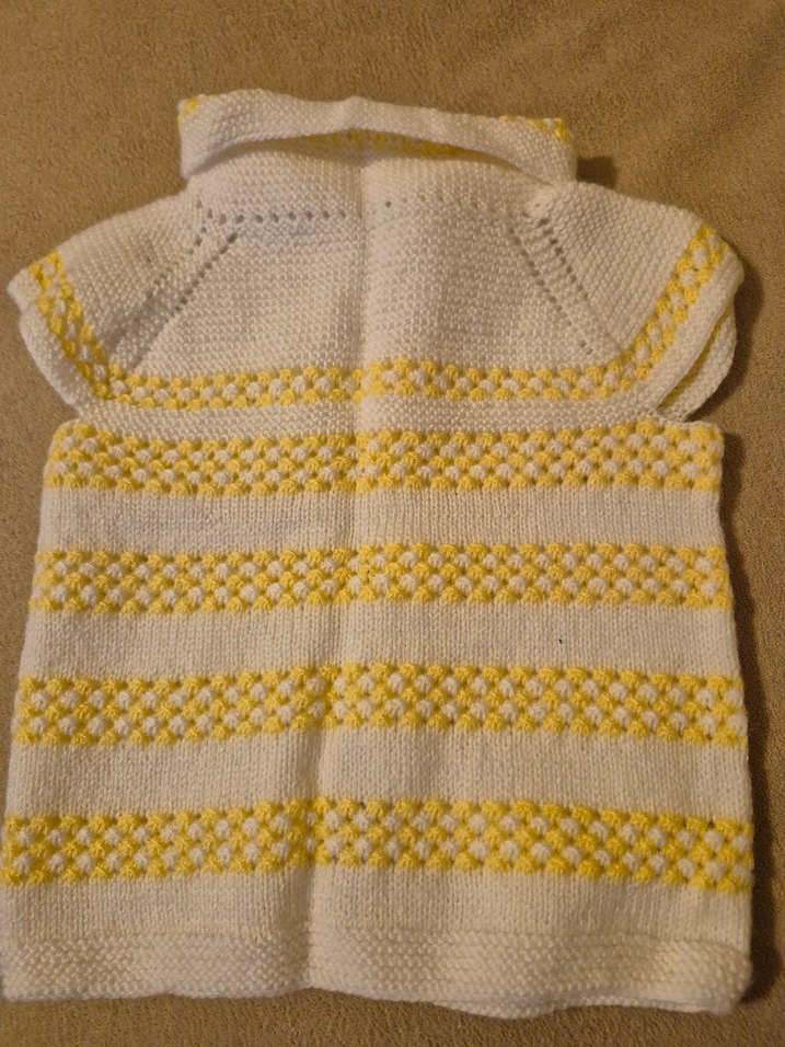 Kız Çocuk Sarı Kısa Kollu Örgü Hırka - Görsel 2