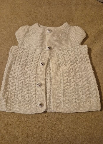 Kız Çocuk Beyaz Örgü Kolsuz Hırka - Görsel 3