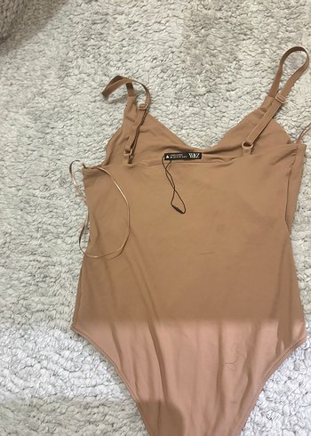 Zara Bej İnce Askılı Kadın