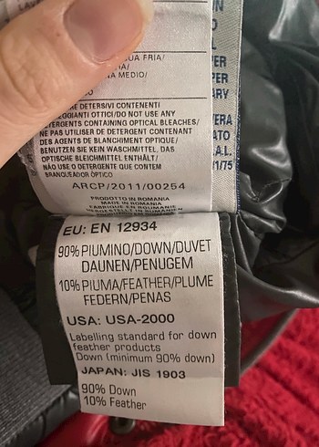 Orijinal Moncler Kapüşonlu Parlak Kırmızı Erkek Çocuk Mont - Görsel 6