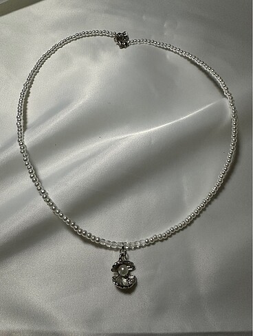 Silver pearl kolye