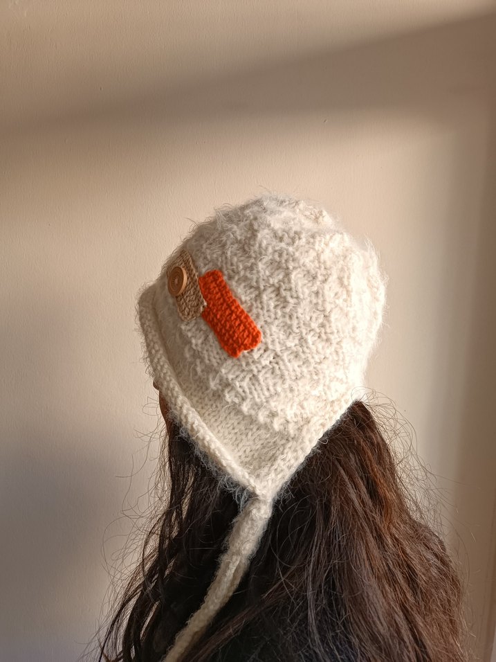 Örgü Beyaz Kadın Bere - Görsel 3