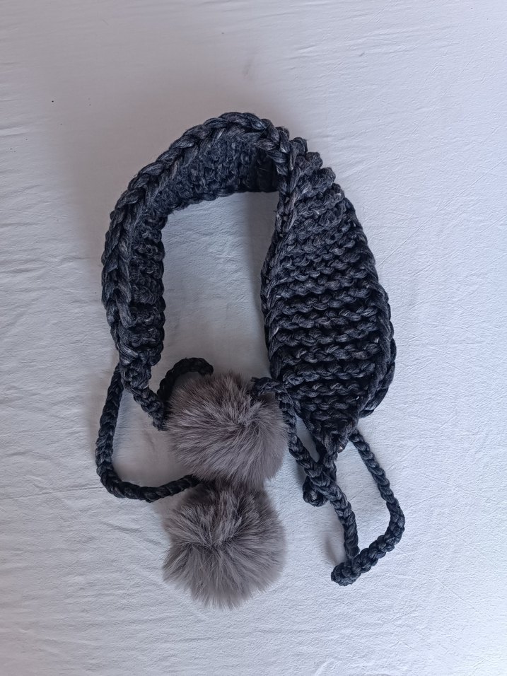 Gri Kadın Pon Ponlu Kulaklık - Görsel 2