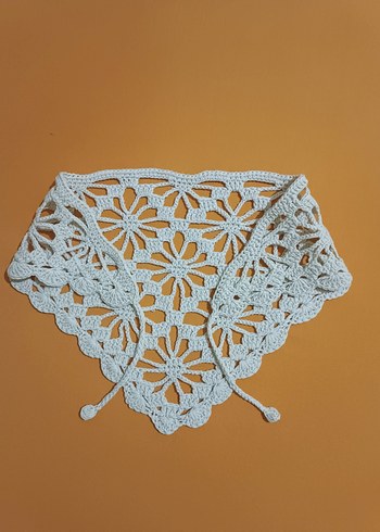 Dantel Detaylı Beyaz Örgü Bohem Bandana