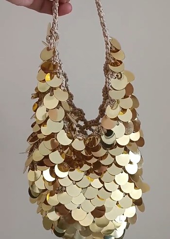 Zara Altın Renkli Payet İşlemeli Bohem Kadın Çanta