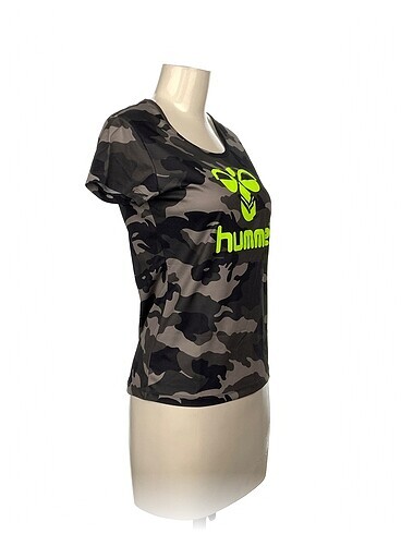 Hummel Hummel T-shirt %70 İndirimli.