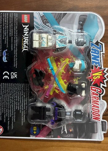 LEGO Ninjago Zane vs Garmadon Figür Seti - Görsel 2