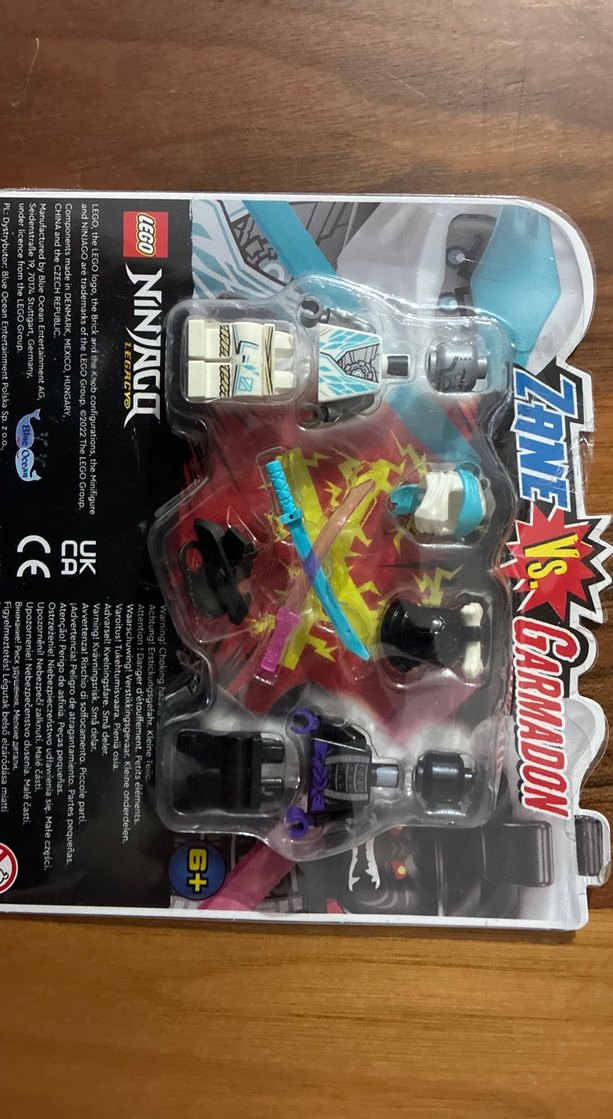 LEGO Ninjago Zane vs Garmadon Figür Seti - Görsel 2