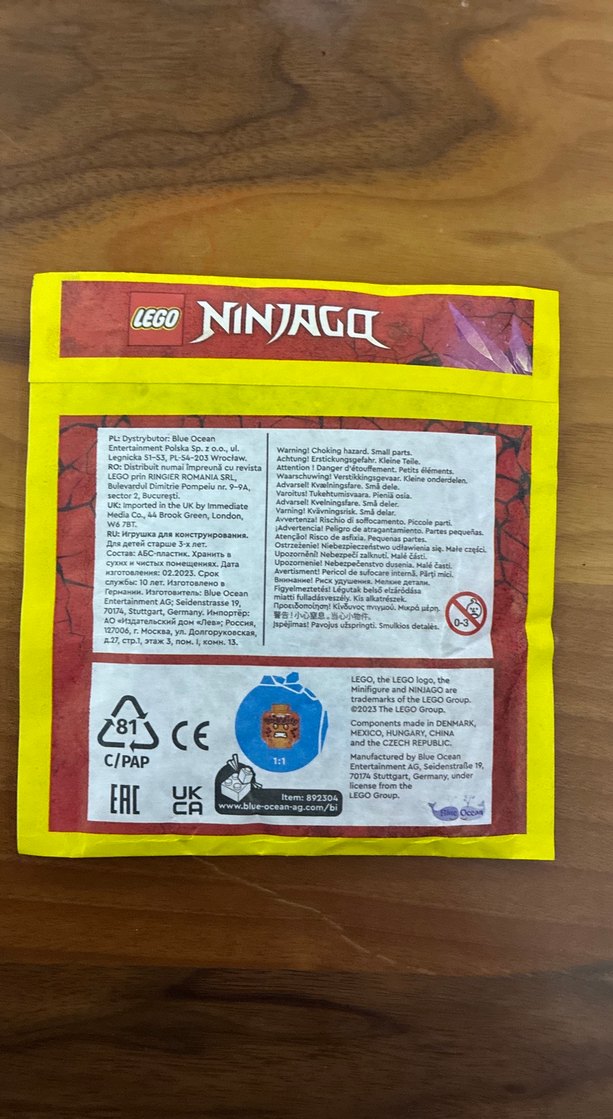Lego Ninjago Altın Ejderha Cole Figürü - Görsel 2