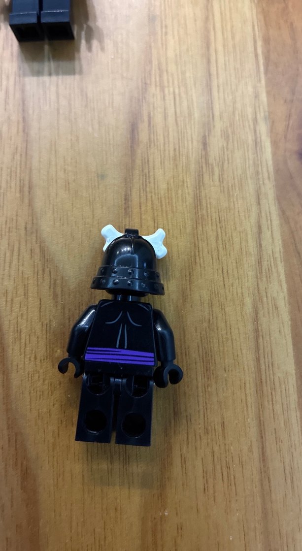 Siyah Kemikli Lego Figürü - Görsel 2